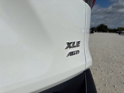 2025 Toyota RAV4 XLE