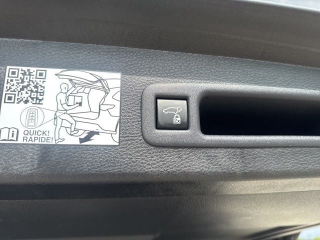 2023 Toyota Sienna XSE 7 Passenger