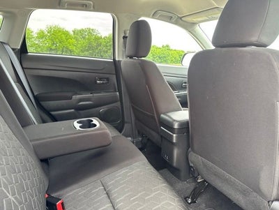 2025 Mitsubishi Outlander Sport 2.0 LE