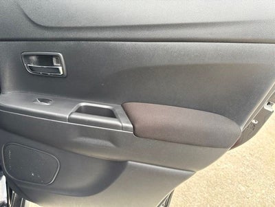 2025 Mitsubishi Outlander Sport 2.0 LE