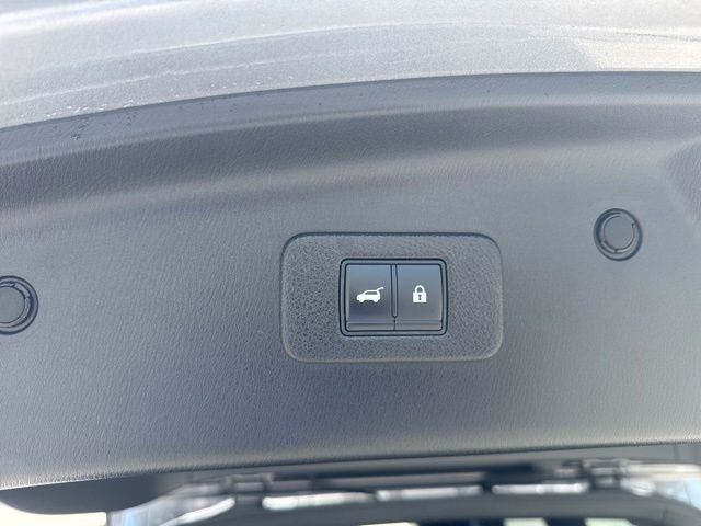 2022 Nissan Armada Platinum