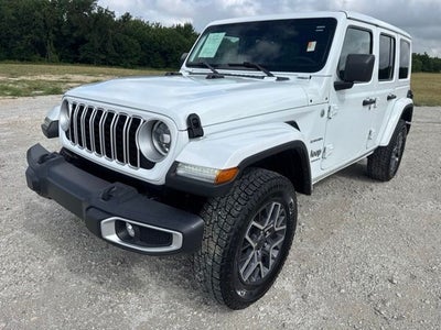 2024 Jeep Wrangler 4-Door Sahara 4x4