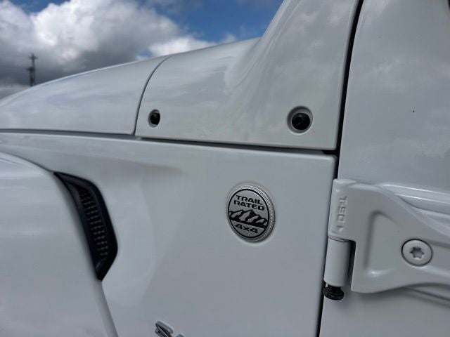 2024 Jeep Wrangler 4-Door Sahara 4x4