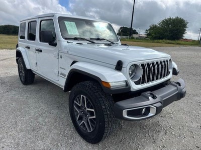 2024 Jeep Wrangler 4-Door Sahara 4x4