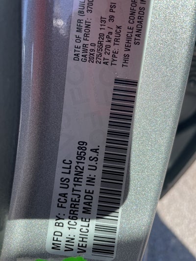 2024 RAM 1500 Laramie Crew Cab 4x2 5'7' Box