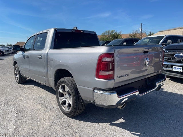 2024 RAM 1500 Laramie Crew Cab 4x2 5'7' Box