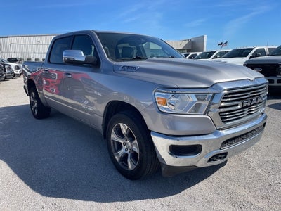 2024 RAM 1500 Laramie Crew Cab 4x2 5'7' Box
