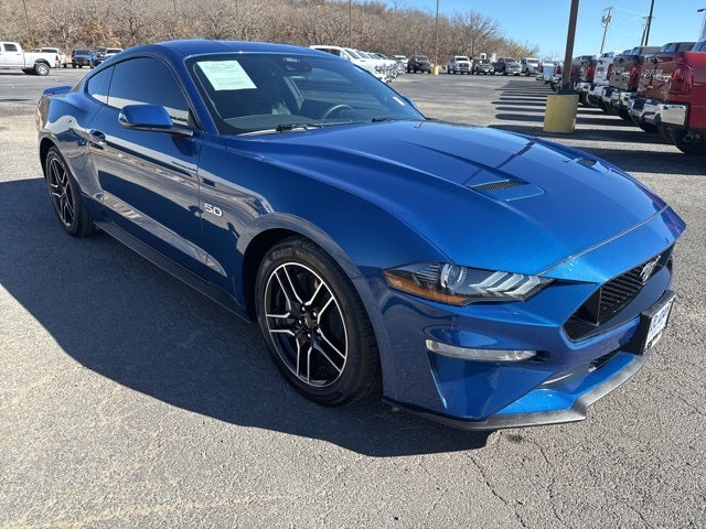 2022 Ford Mustang GT Premium Fastback