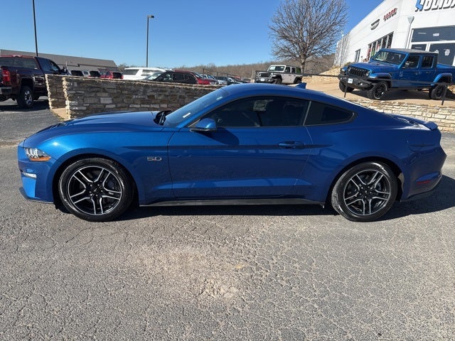 2022 Ford Mustang GT Premium Fastback