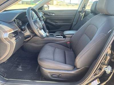 2024 Nissan Altima SV FWD