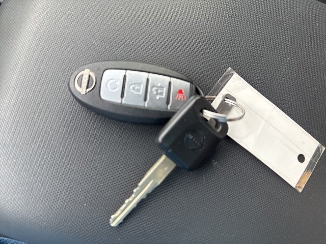 2023 Nissan Frontier Crew Cab SV 4x4