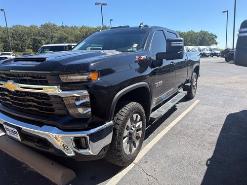 2024 Chevrolet Silverado 3500HD 4WD Crew Cab Standard Bed LT