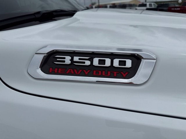 2024 RAM 3500 Lone Star Crew Cab 4x4 8' Box