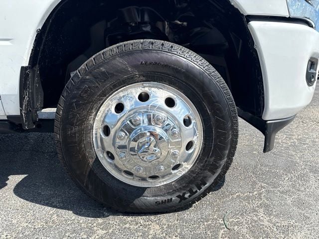 2026 RAM 3500 Laramie Crew Cab 4x4 8' Box
