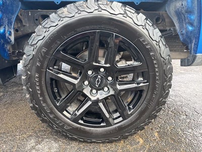 2022 Chevrolet Silverado 1500 4WD Crew Cab Short Bed Custom Trail Boss